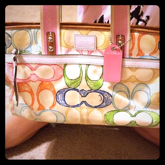 Coach Logo Signature C Print Multicolor Purse - Picture 11 of 12